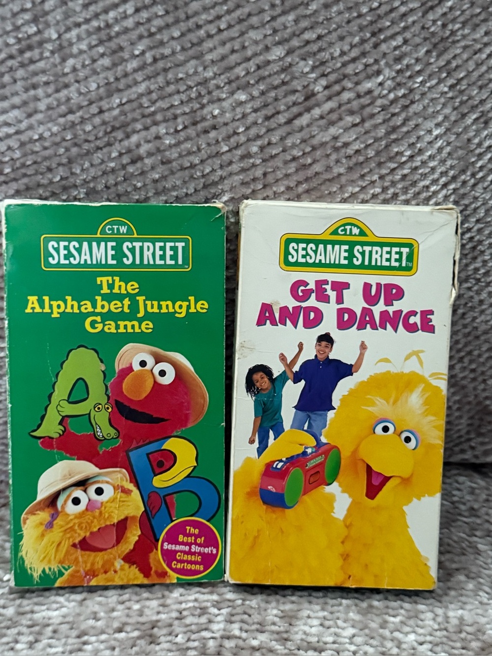 Sesame Street - Get Up and Dance 1997 VHS/The Alphabet Jungle Game